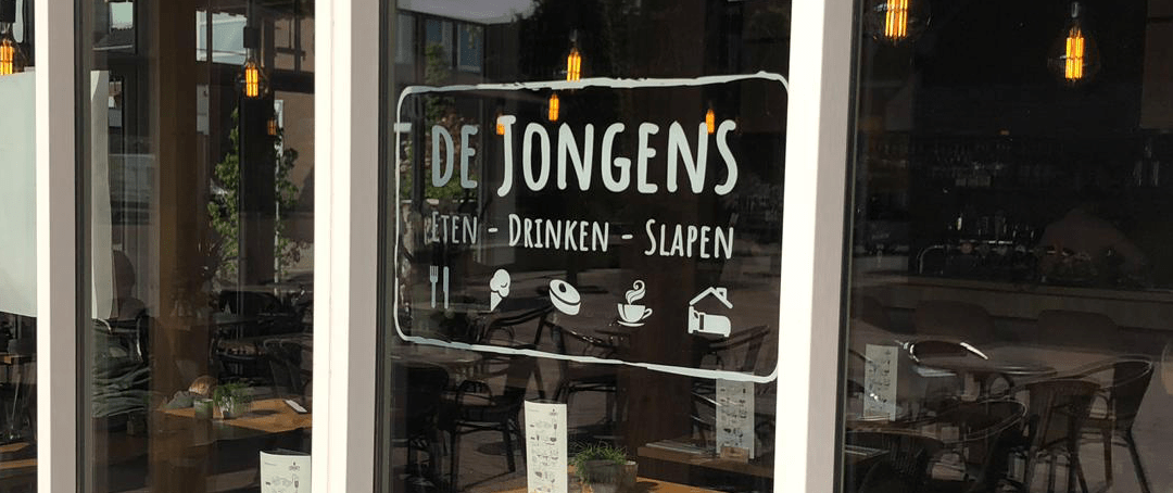 De Jongens Rockanje opent nieuwe locatie